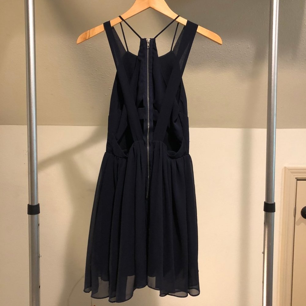 Special Occasions Short Dress Homecoming - Picture 2 of 5